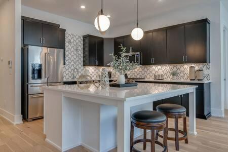 The Briar - Luxurious Condo Near Vanderbilt, Nashville Exterior foto